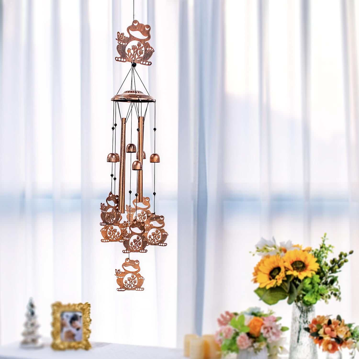 SRDJXY in garden setting illustrating decorative focal point and atmosphere