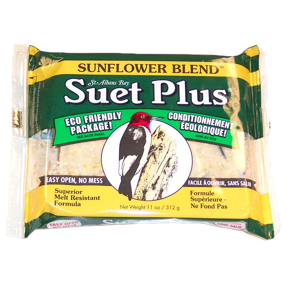 ST. ALBANS BAY SUET PLUS cake placed in suet feeder with birds feeding, demonstrating easy use