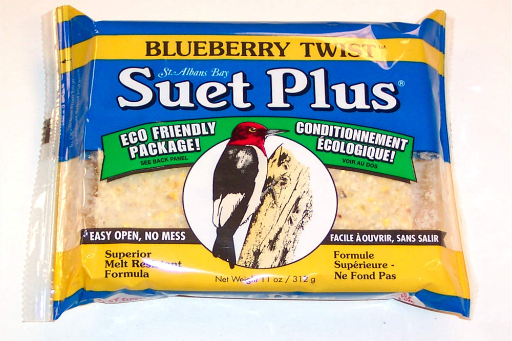 ST. ALBANS BAY SUET PLUS single cake wrapped benefit: easy-open hygienic packaging for clean feeders