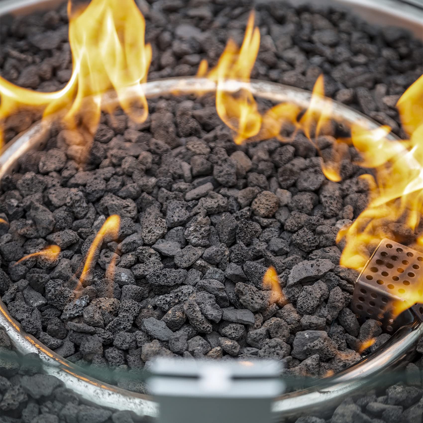 Stanbroil mixed with fire glass showing complementary decorative appeal