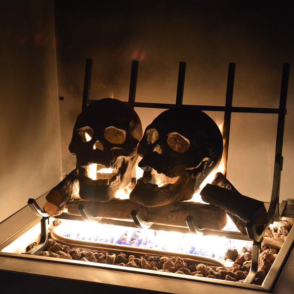 Stanbroil skull staged at Halloween party enhancing eerie outdoor ambiance