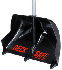 Stay+Safe front view of 24" shovel showing deck-safe design and quick clearing