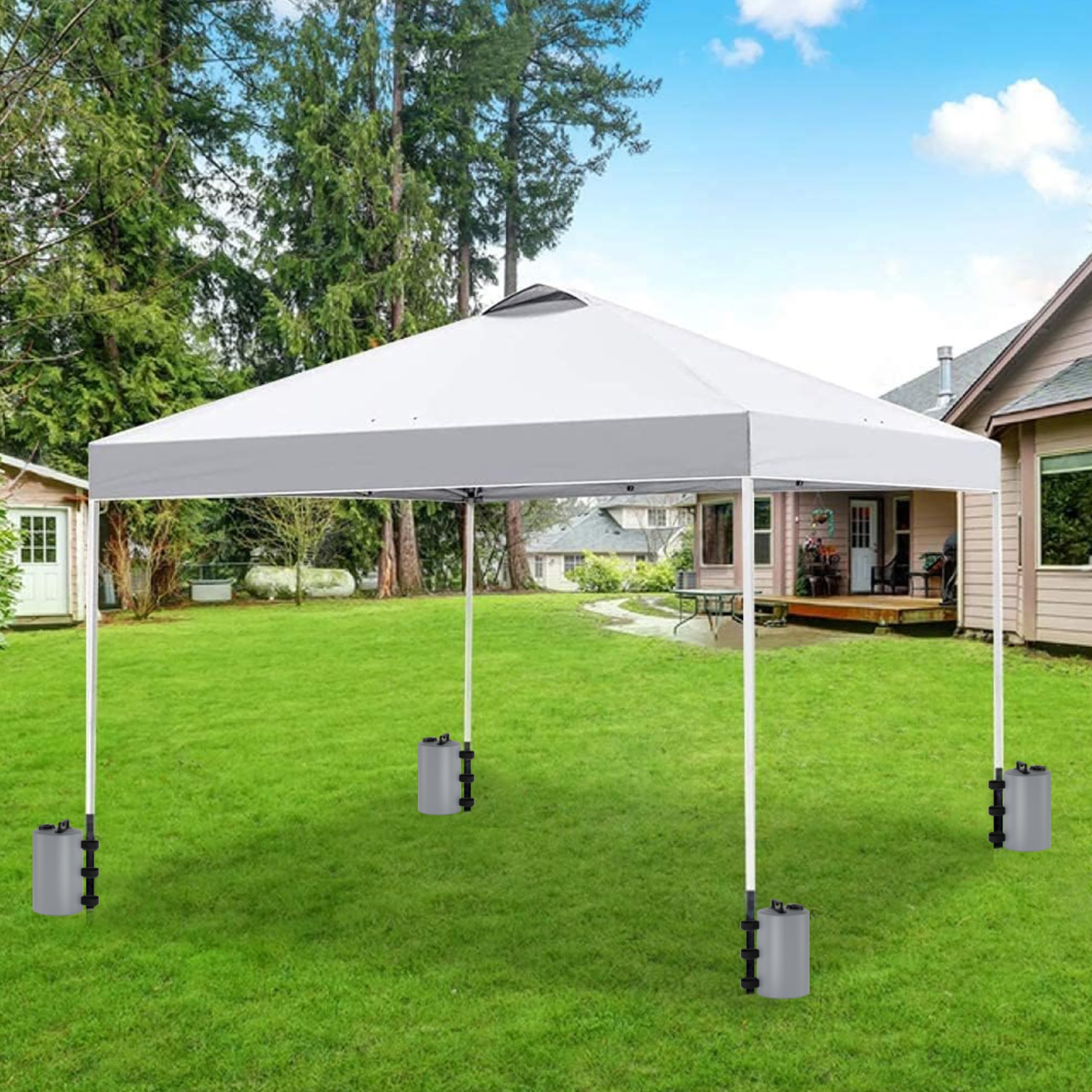 Stdserendi weight bag stabilizing a beach gazebo for safe use