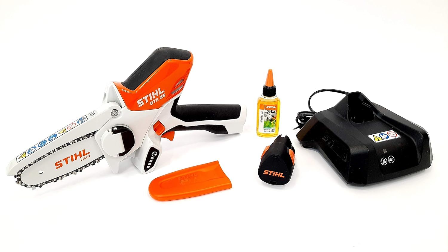 Stihl AL 1 charger with battery showing quick recharge convenience