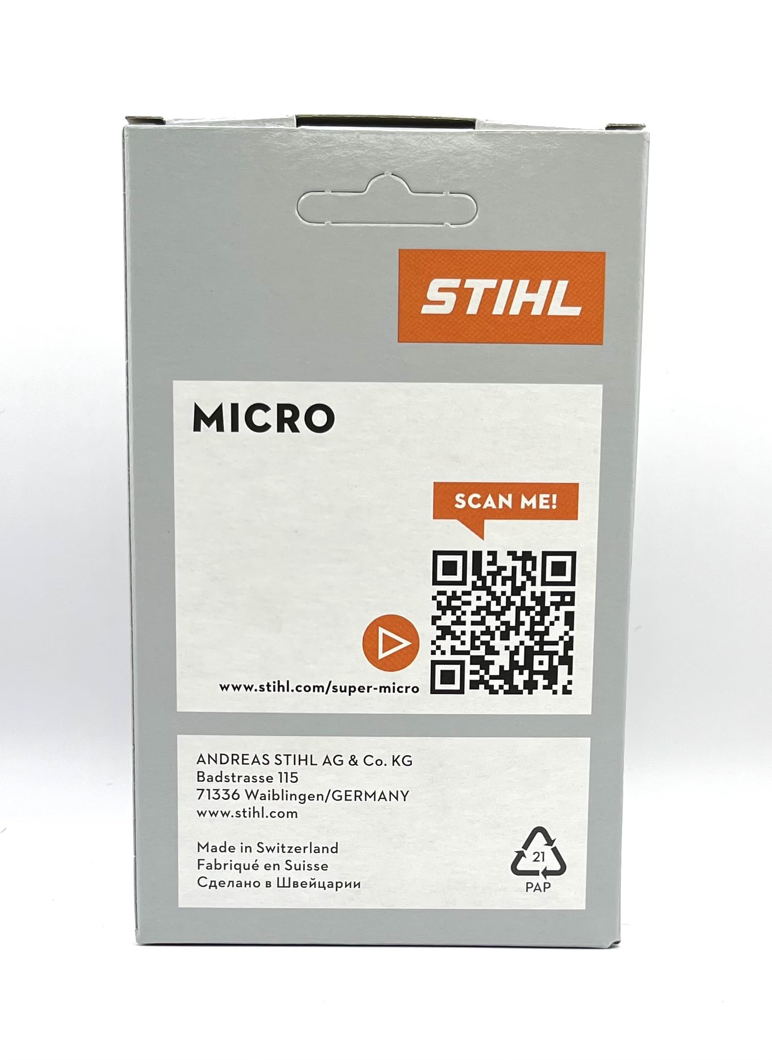Stihl chain close-up of cutters and drive links showing precise edges and low-kickback design for smoother cuts