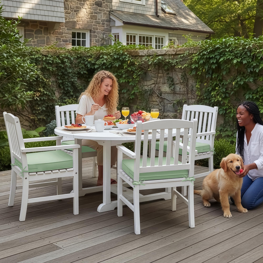 Summsun close-up of polyester fabric texture highlighting water-resistant coating and durability