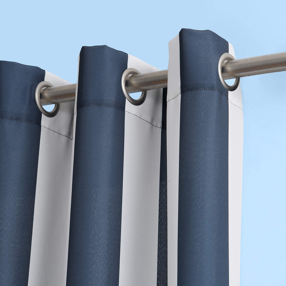 Sun Zero Valencia close-up of fabric stripe texture highlighting durable finish