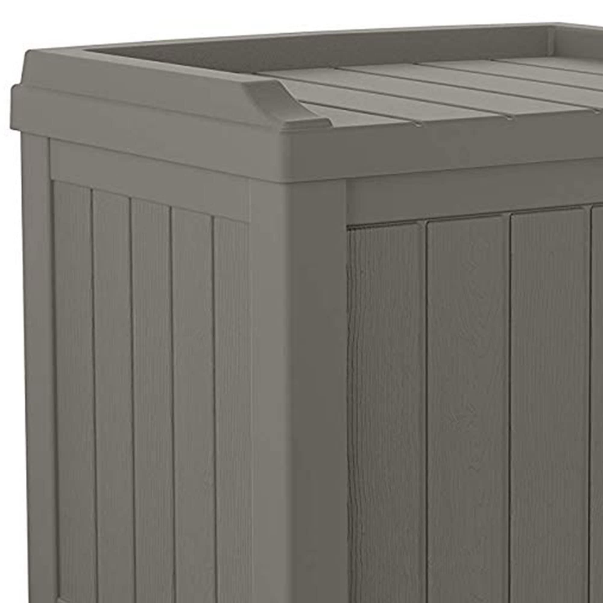 Suncast side profile highlights lid contour for water runoff and protection