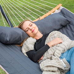 SUNCREAT close-up of quilted fabric texture highlighting durable soft cushioning