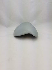 Sundance pillow side profile showing reverse wrap-around curve benefit