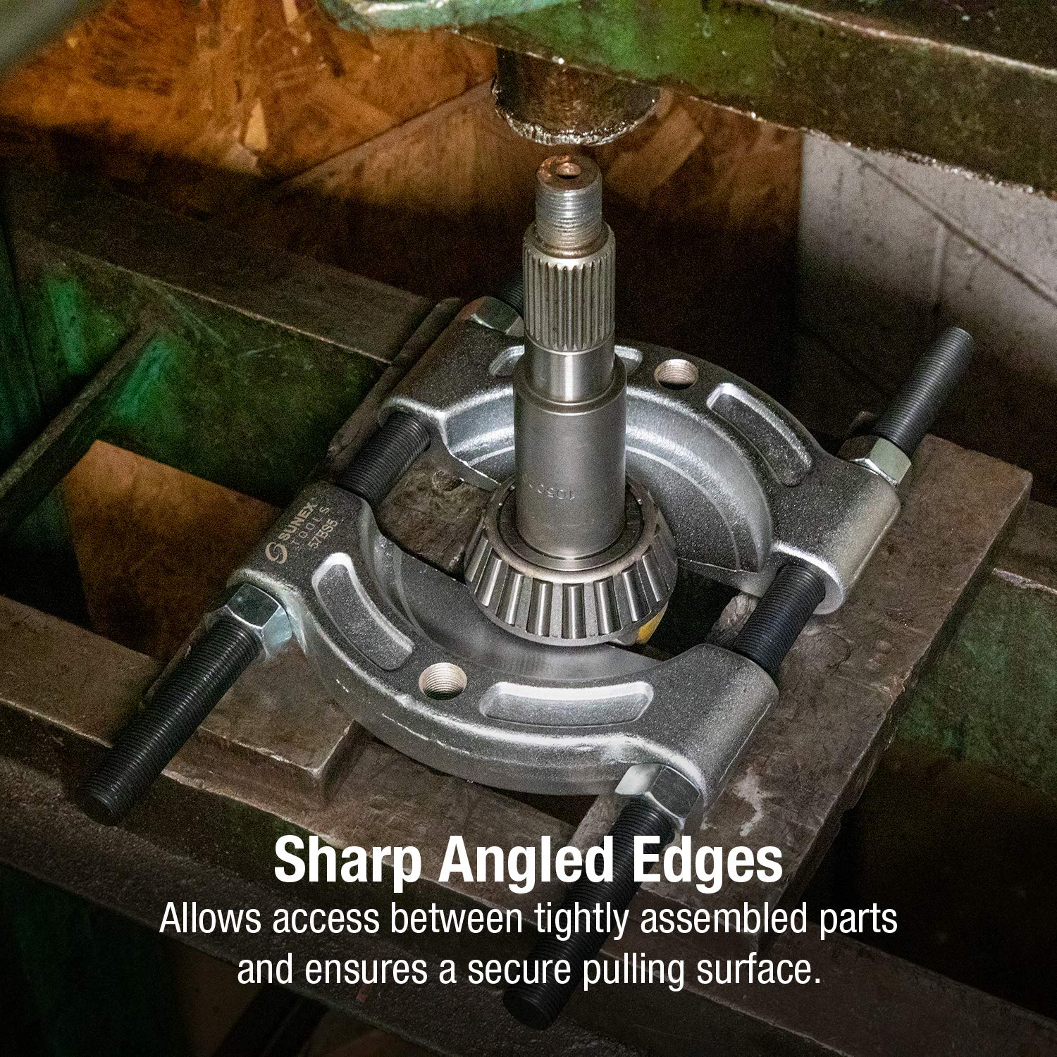 Sunex in-use with mechanical puller showing controlled bearing extraction advantage