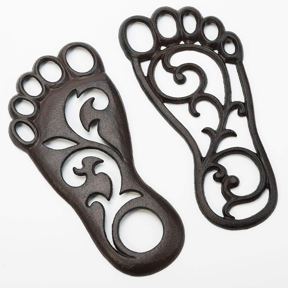 Sungmor close-up of cast iron texture highlighting solid construction and rustic charm