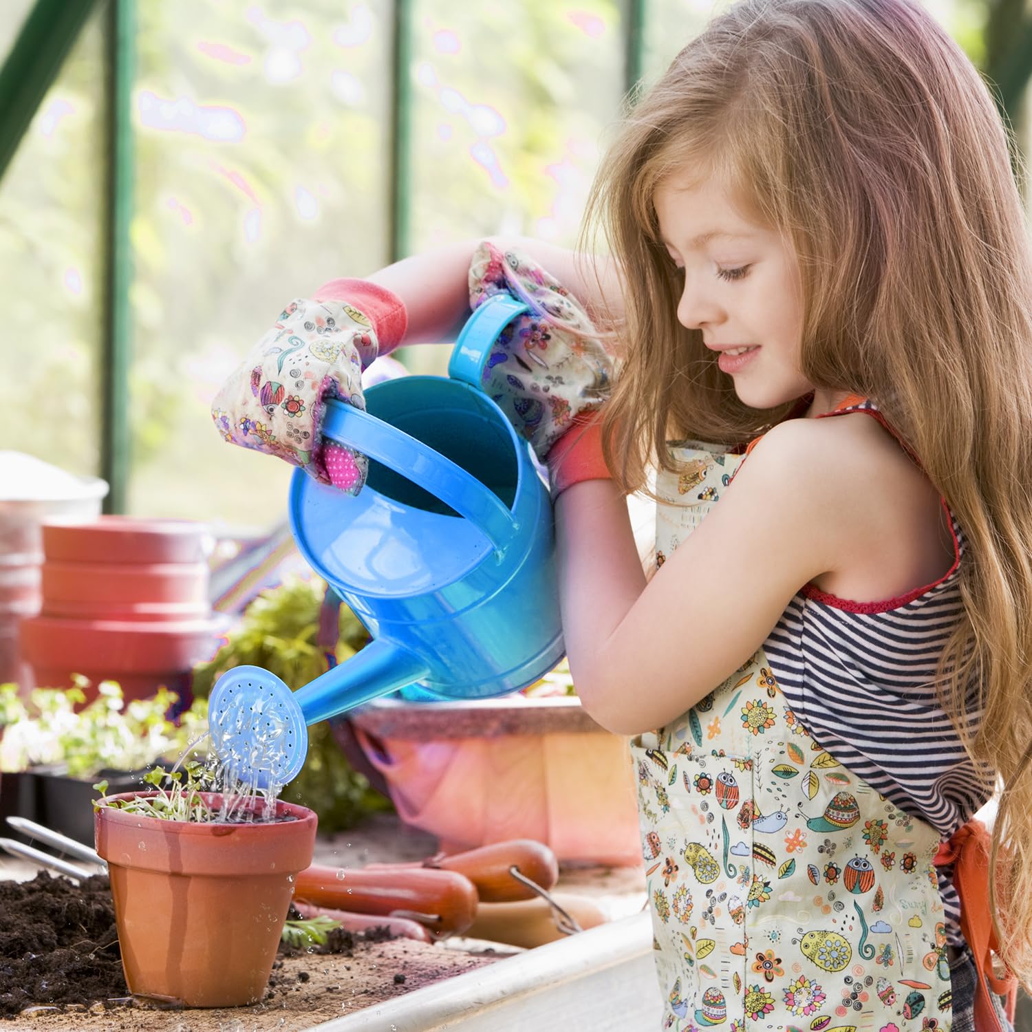 Sungmor with child gardening showing kid-friendly lightweight design