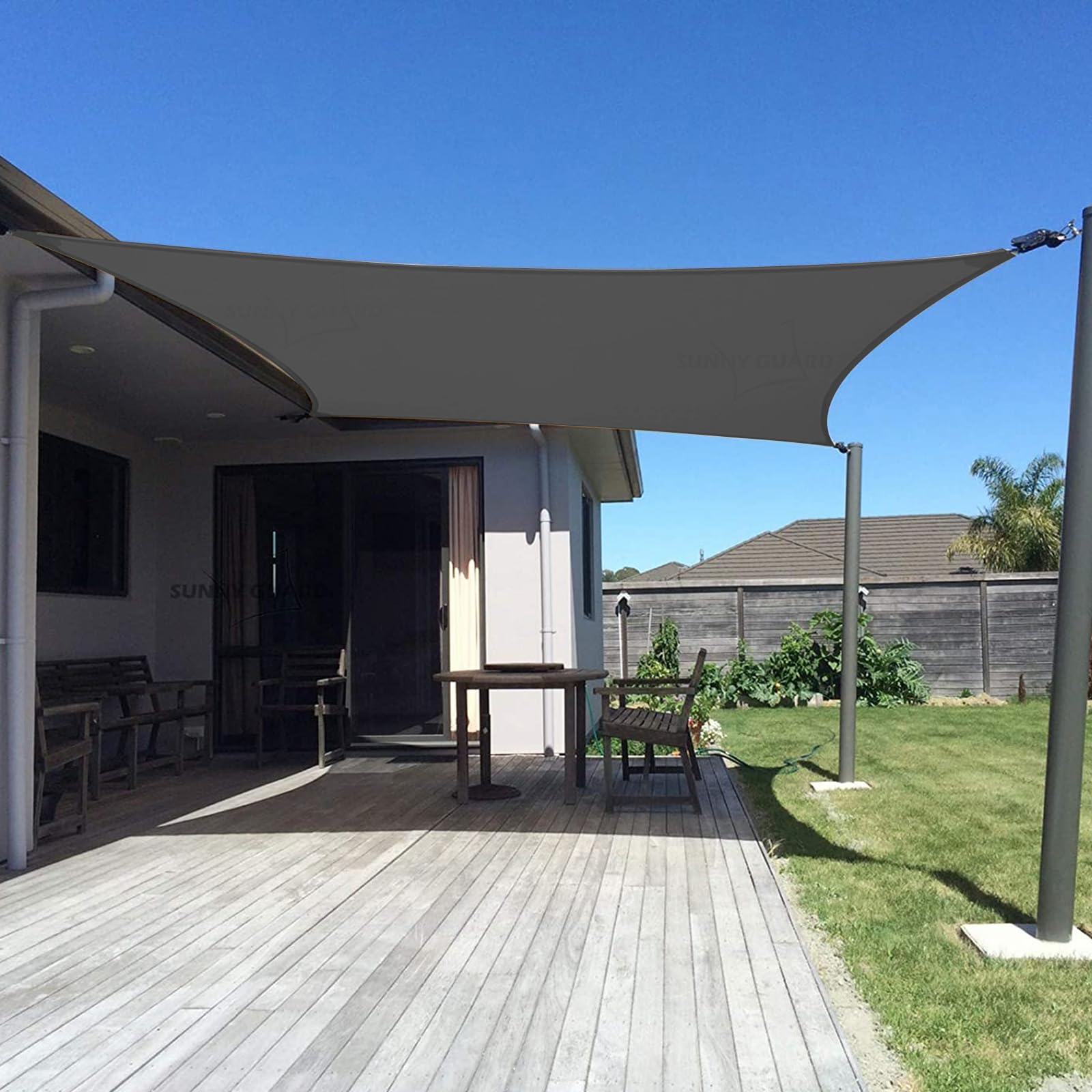 SUNNY GUARD front view of 10x20 rectangle offering large shade