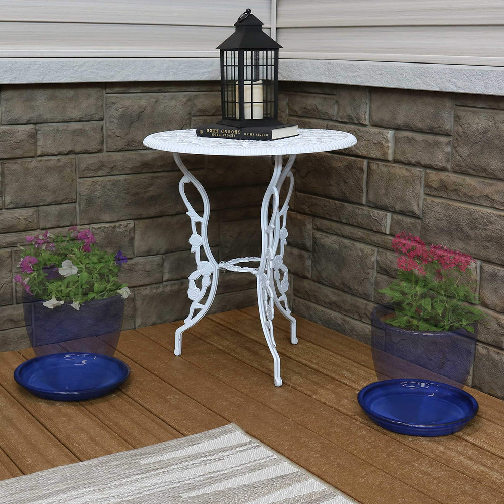 Sunnydaze Decor two saucers stacked to show included 2-pack convenience