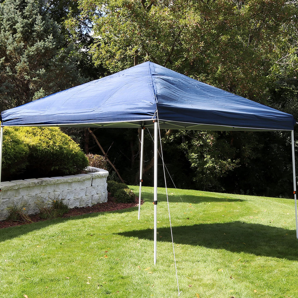 Sunnydaze side view showing canopy peak height and improved shelter profile
