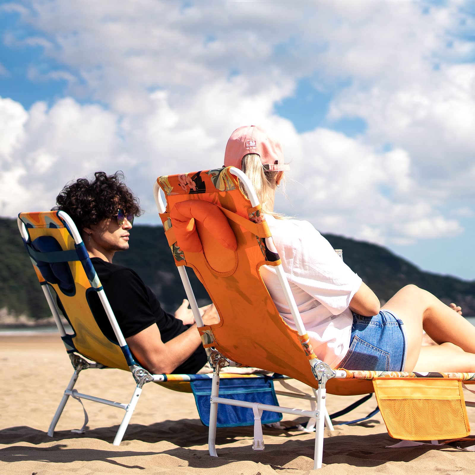 SUNNYFEEL folded chair in car trunk demonstrating compact portability and convenience