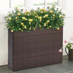 SUNNYPARK close-up of PE rattan weave highlighting durable texture and easy clean benefit