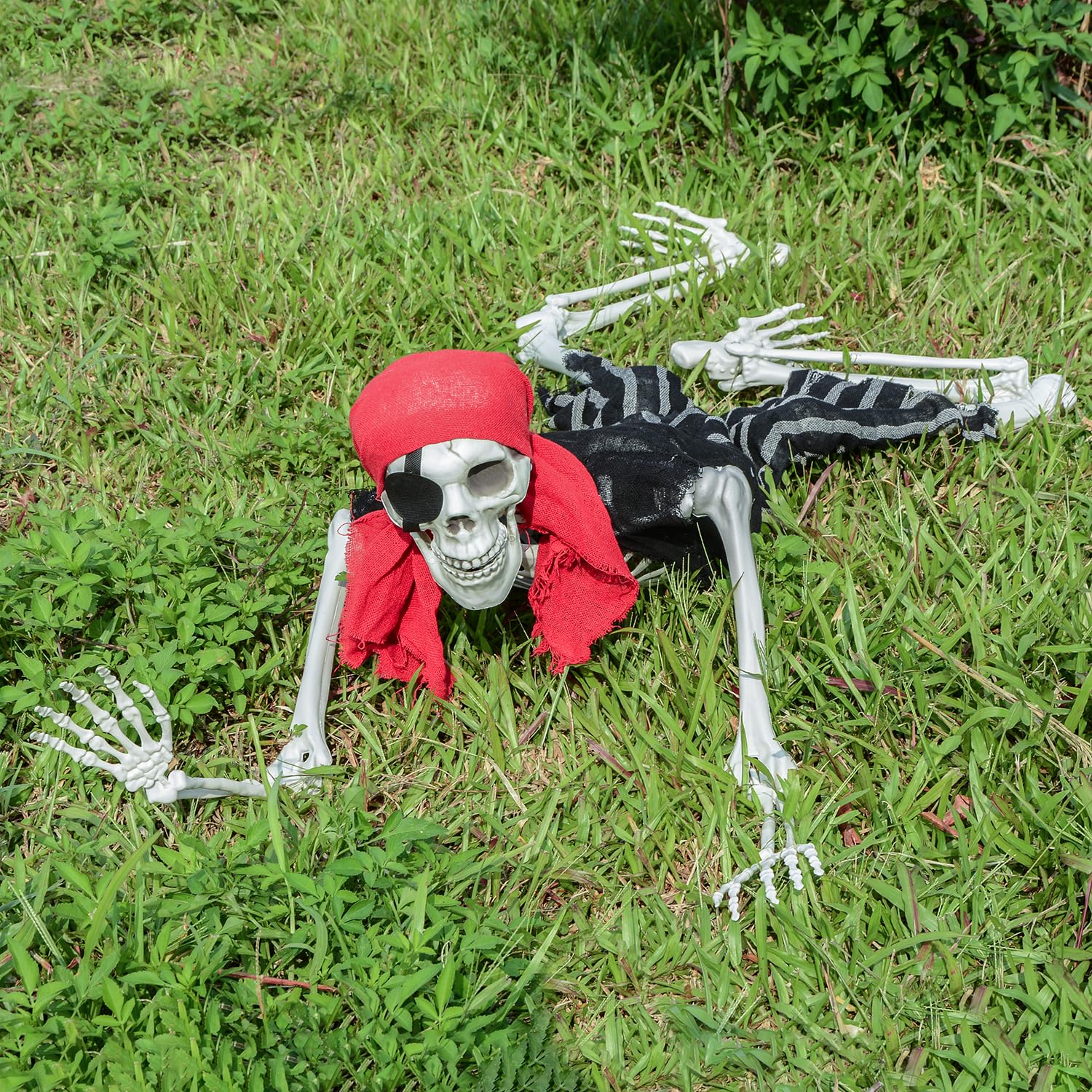 SUNREEK pirate skeleton in yard party display providing instant Halloween atmosphere