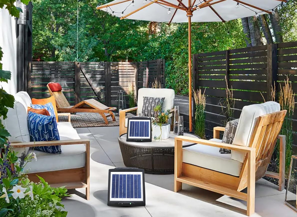 Sunway Solar LED indicators lit showing clear charge and full-charge feedback