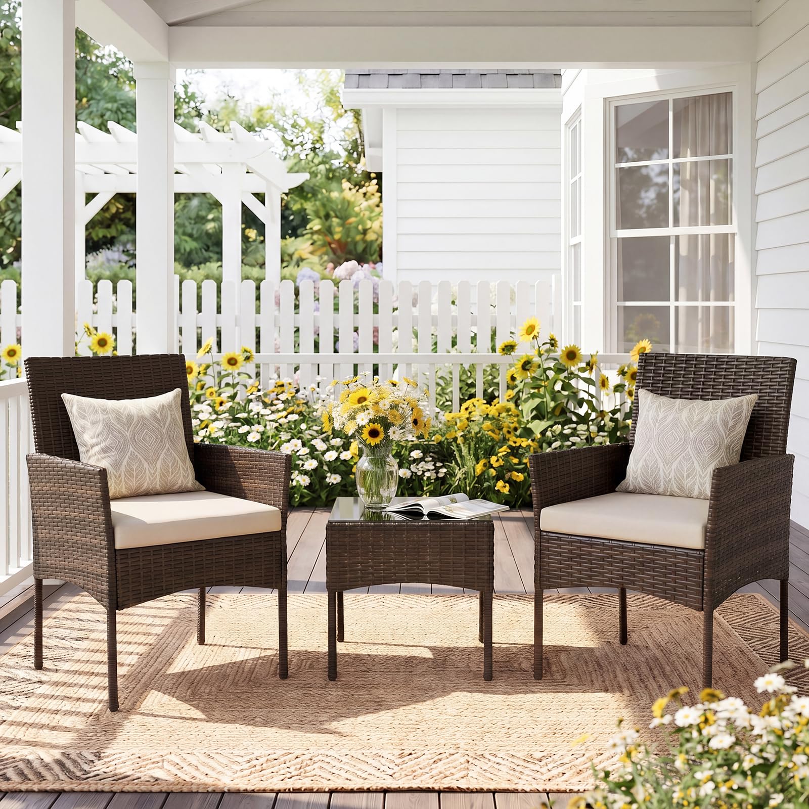 Sweetcrispy close-up of PE rattan weave highlighting weather-resistant durability