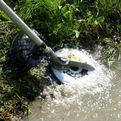 T TERRE IDECH ASK-MW23 mounted on a straight-shaft trimmer demonstrating fit and control