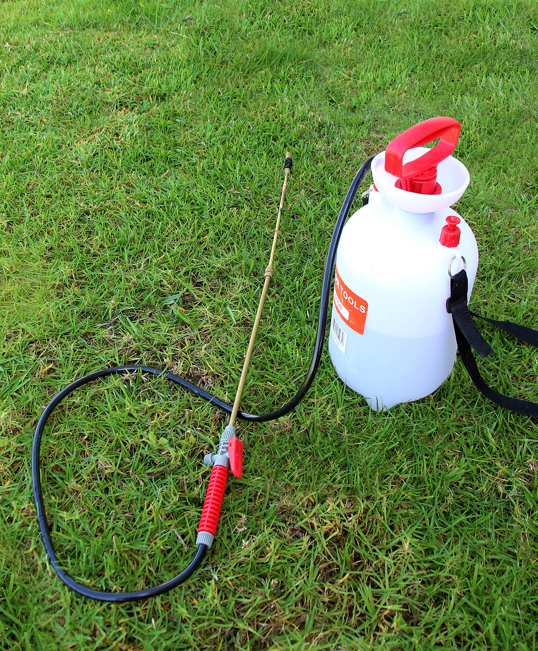 TABOR TOOLS adjustable nozzle close-up showing mist-to-jet control for precision