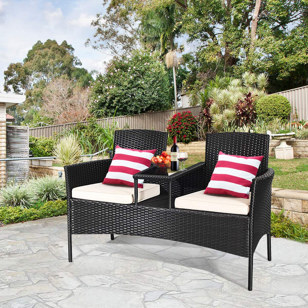 Tangkula PE rattan weave close-up highlighting weather-resistant texture