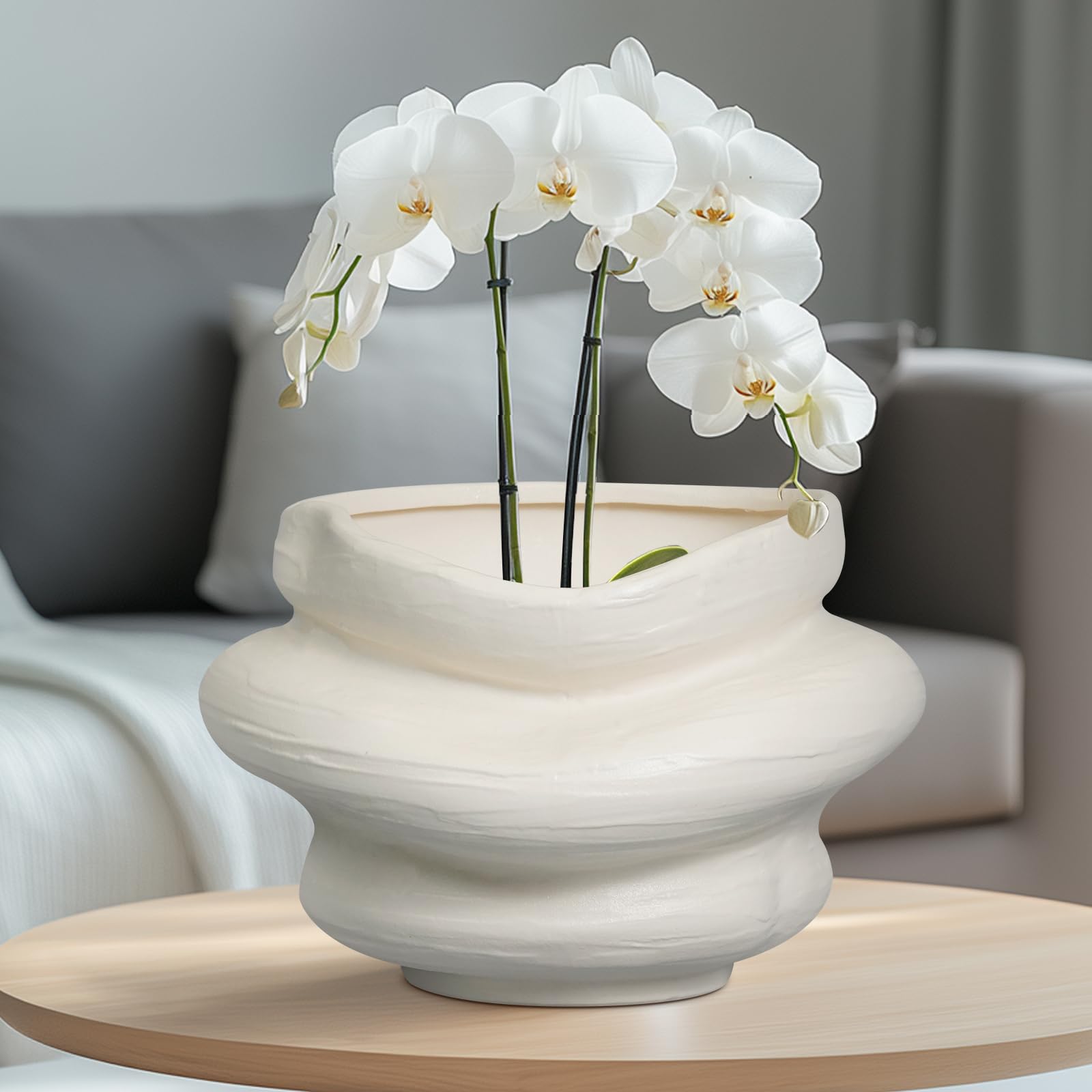 Teagas ceramic surface close-up revealing texture and durable rim detail