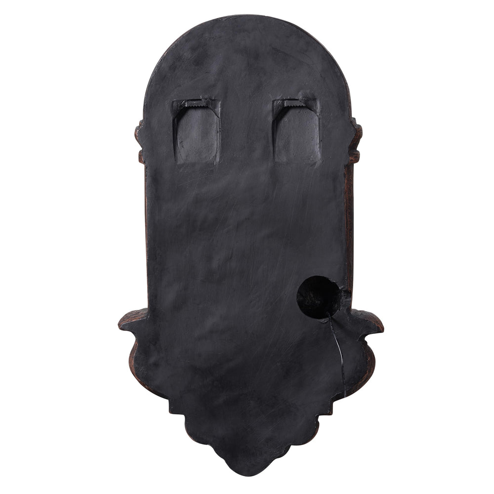 Teamson Home side profile illustrating depth and weather-resistant resin