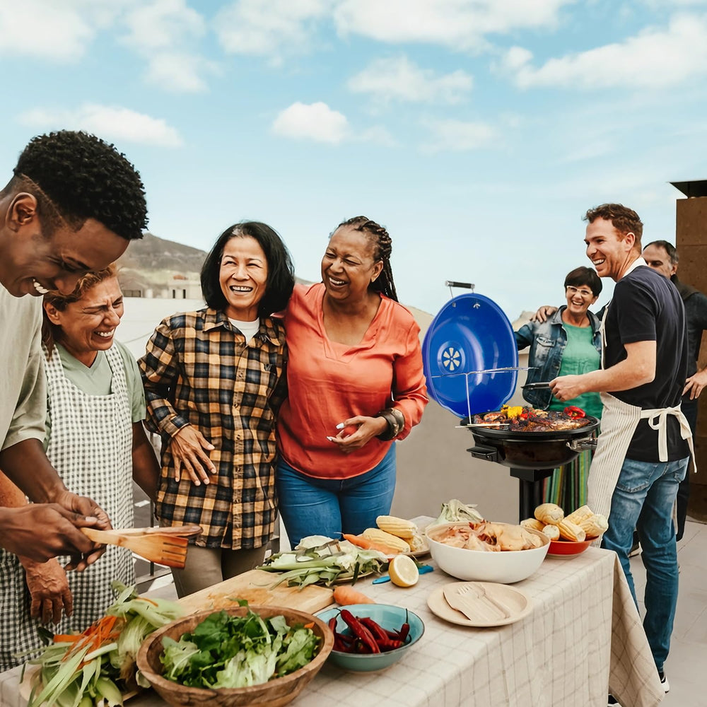 Techwood grilling steak and vegetables to show even cooking in use