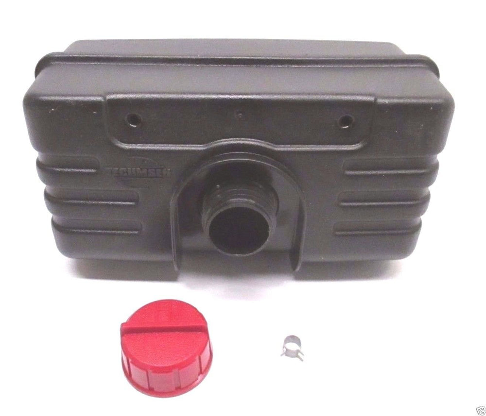 Tecumseh fuel cap and clamp close-up highlighting secure seal benefit