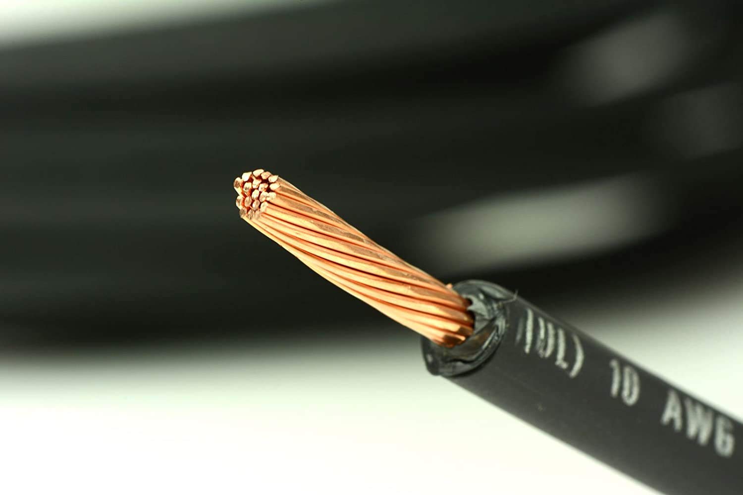 TEMCo Industrial close-up of 19-strand bare copper core, highlighting flexibility and conductivity benefits