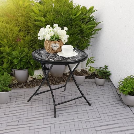 TeoKJ on patio with snacks illustrating outdoor use and portability advantage