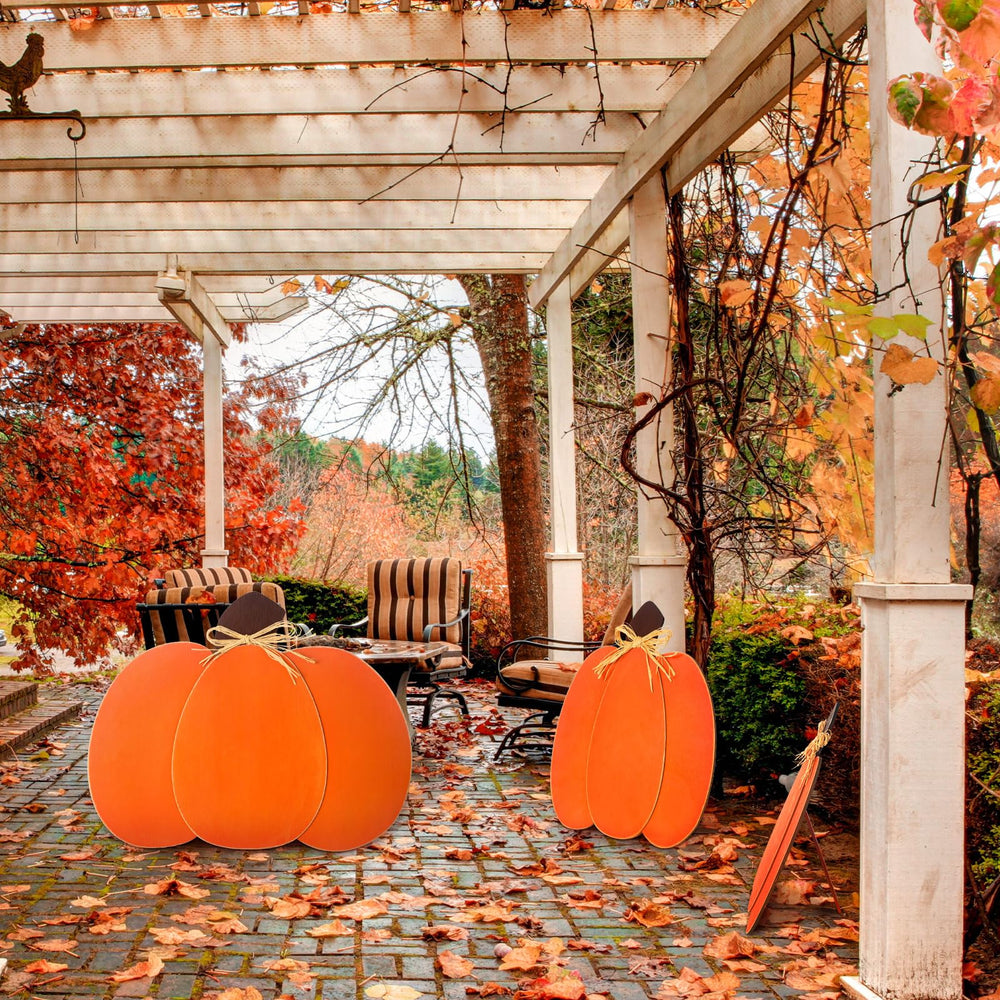 Thyle straw bow detail on pumpkin enhancing rustic farmhouse charm
