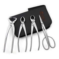 tianbonsai concave cutter close-up highlighting rounded edge for cleaner wounds