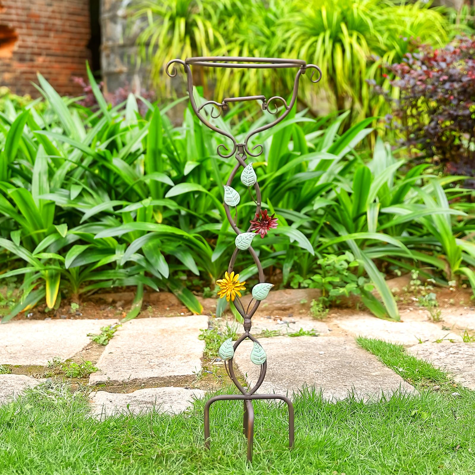 TICKCACY side profile illustrating 31.5-inch height for garden visibility