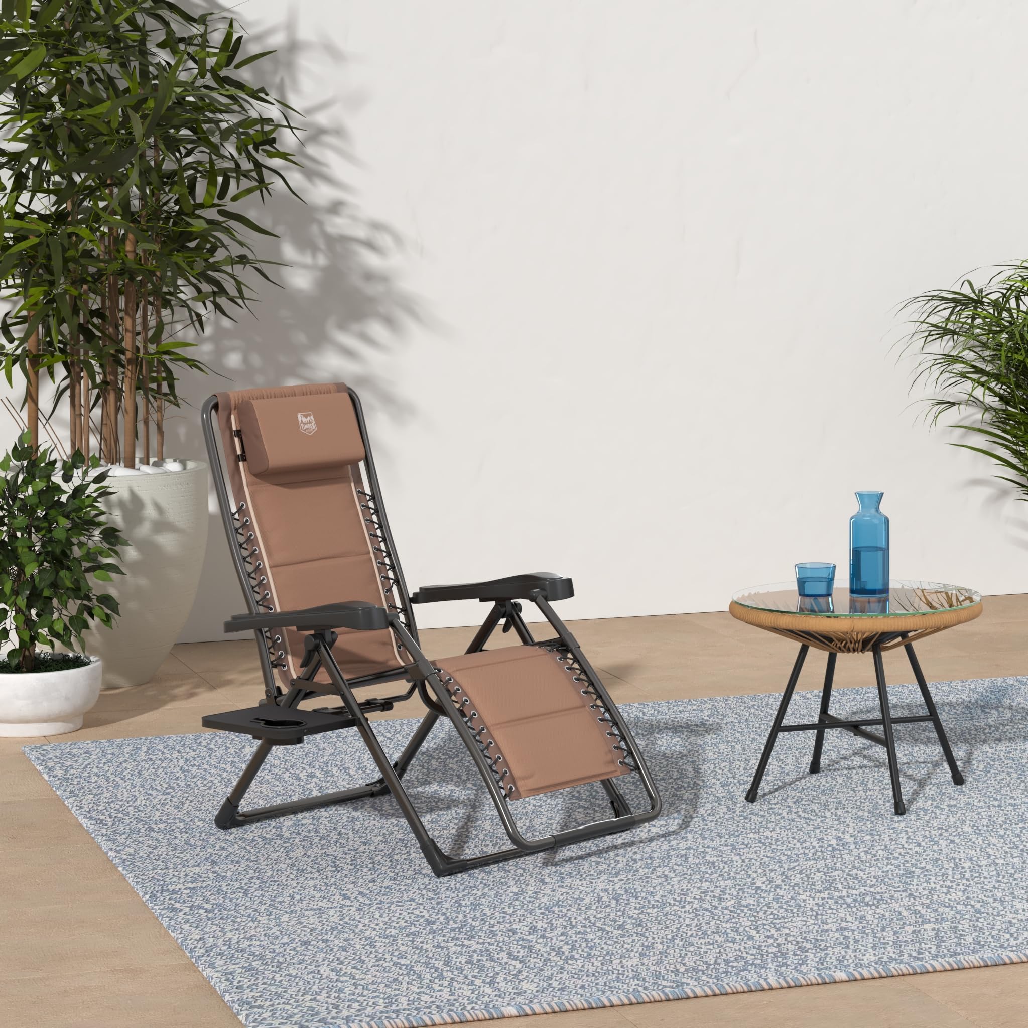 TIMBER RIDGE padded seat close-up highlighting thick cushioning for comfort
