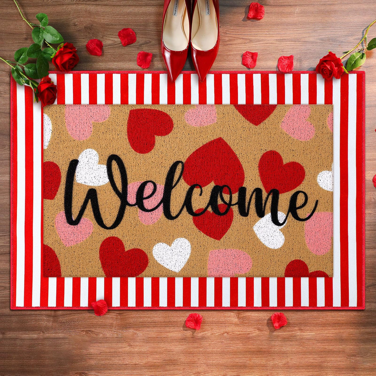 Tinideya heart welcome mat front view showing cheerful entrance appeal