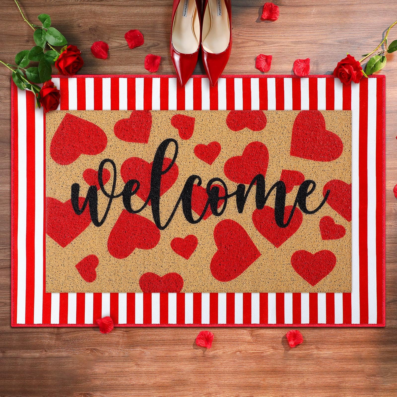 Tinideya front view of layered heart and plaid mats adding seasonal curb appeal