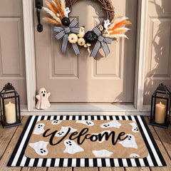 Tinideya front view of layered mats showing welcoming Halloween style