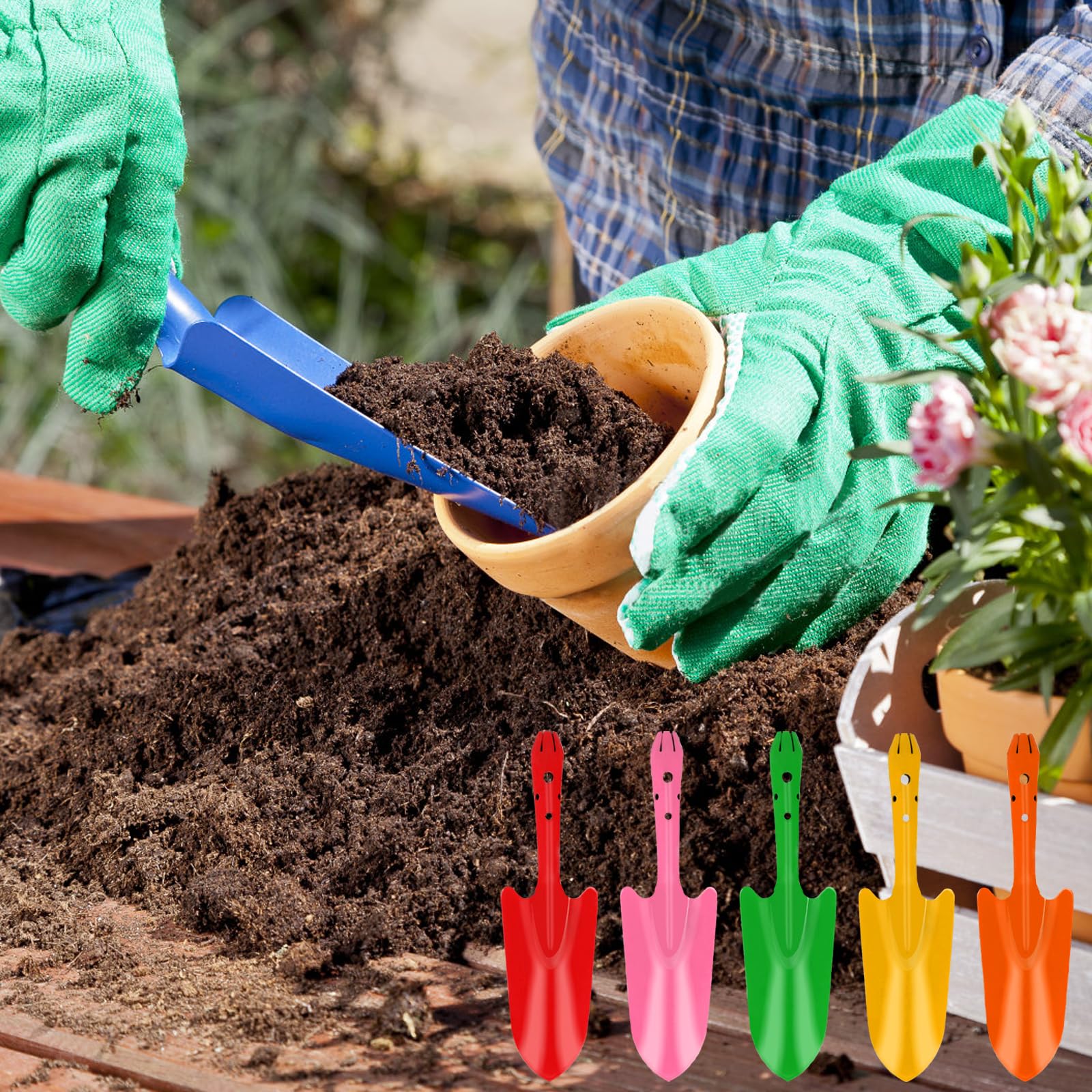 TINSKY trowel in use transplanting a succulent, speeding repotting tasks