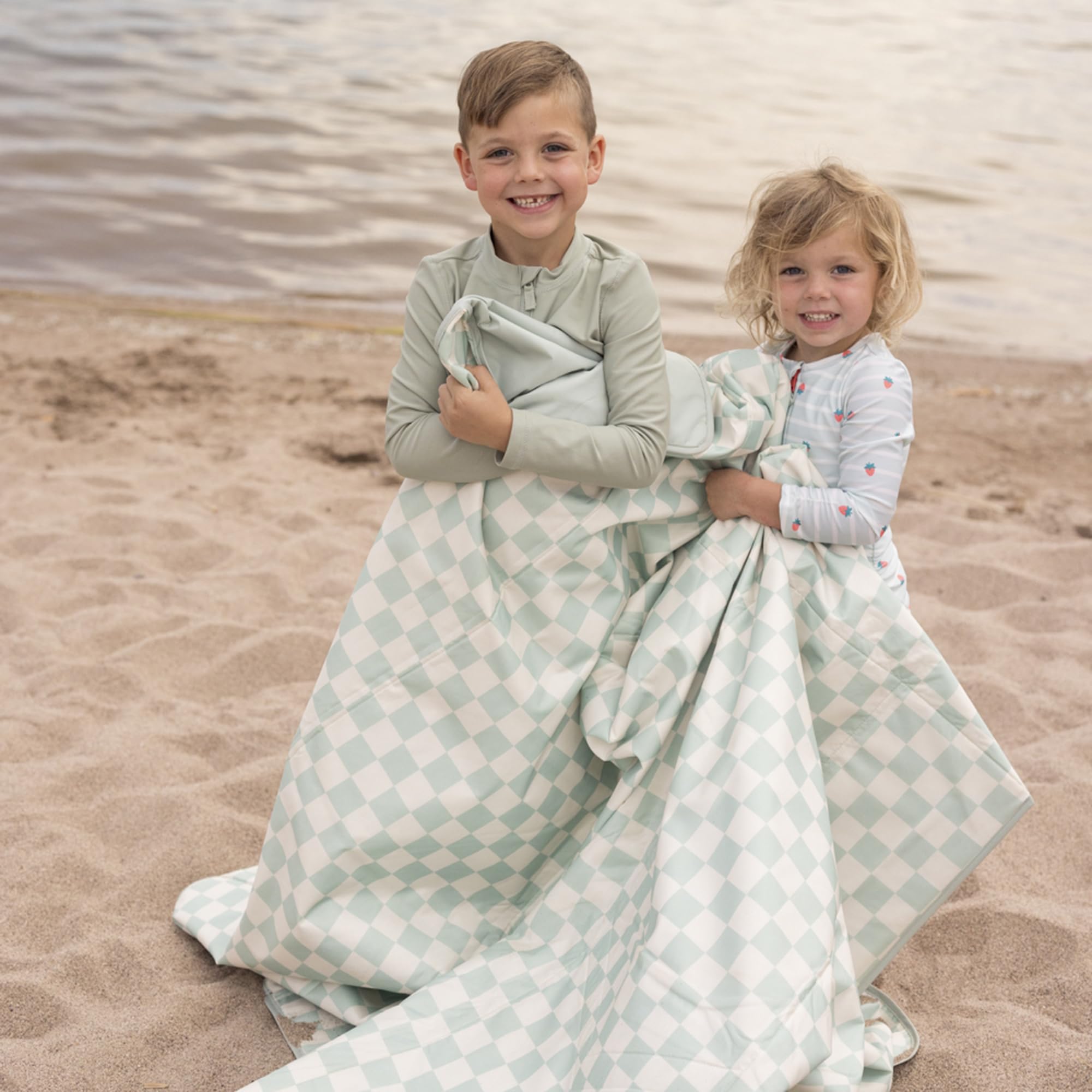 Tiny Twinkle folded with handle and strap for compact, easy transport