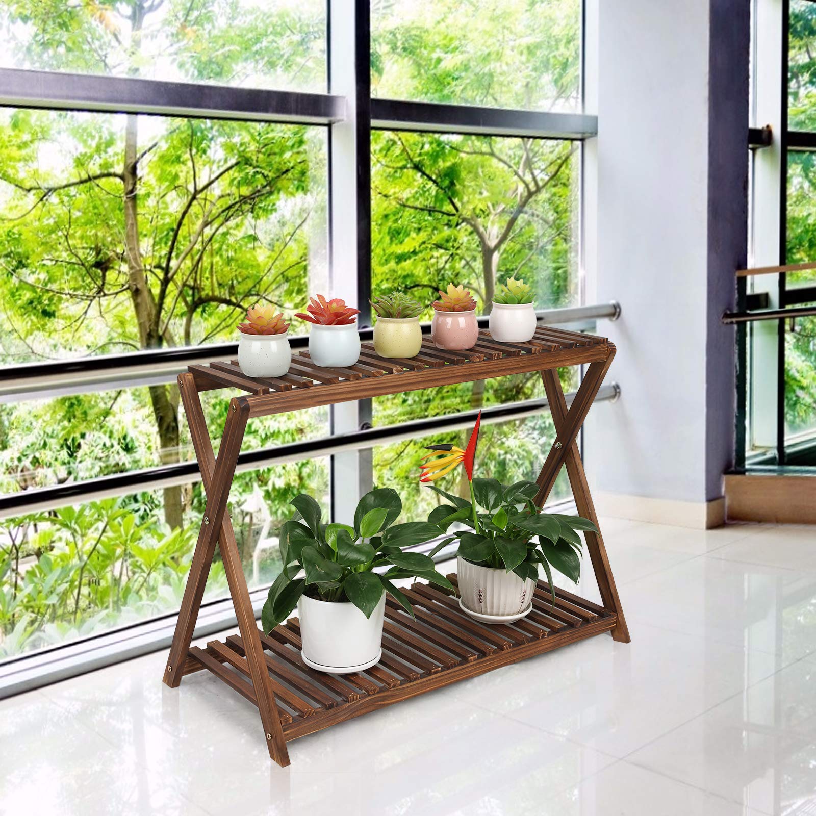 Tovacu top shelf with succulents showing neat display and accessibility benefit