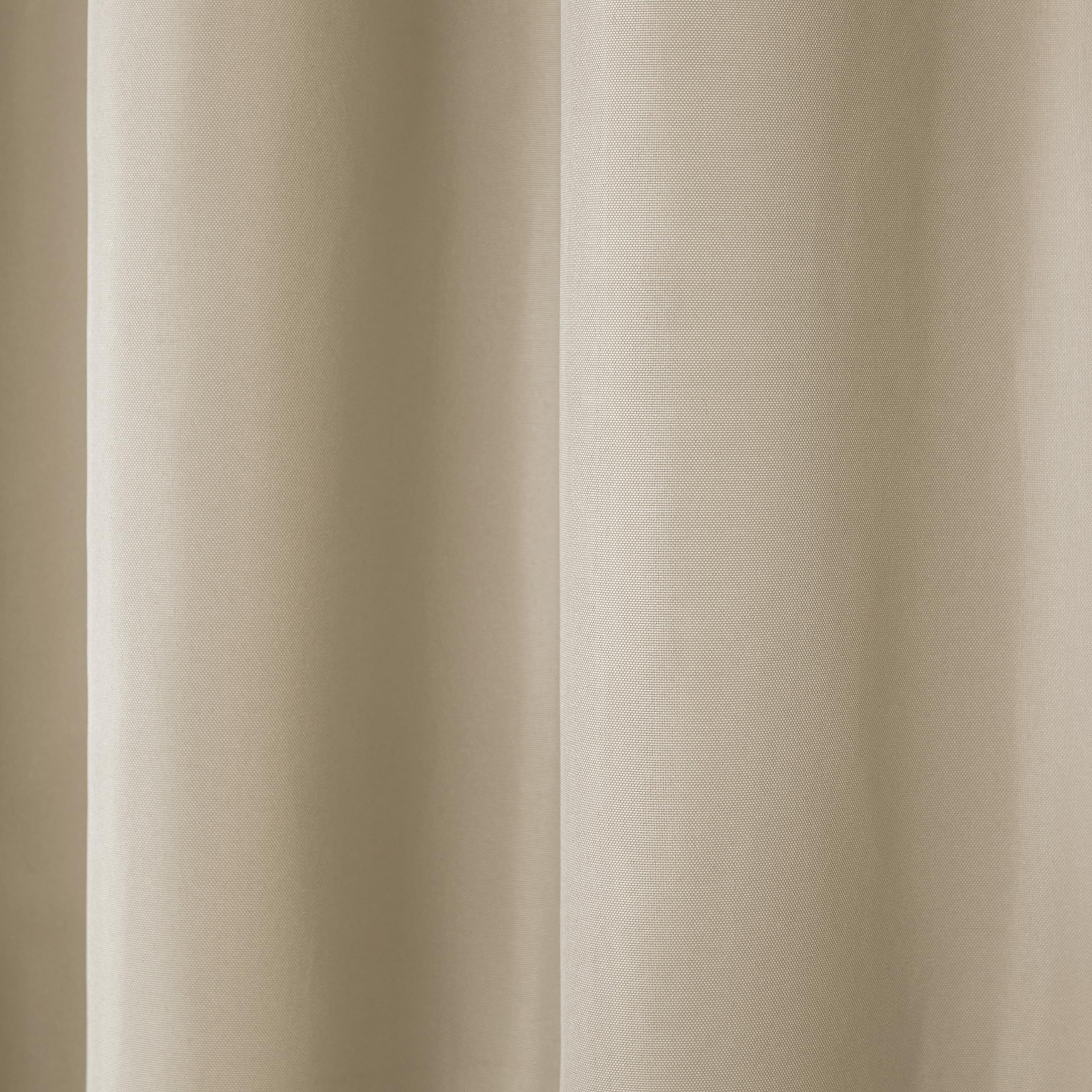 TOWN & COUNTRY BASICS fabric texture close-up showing heavy woven polyester durability