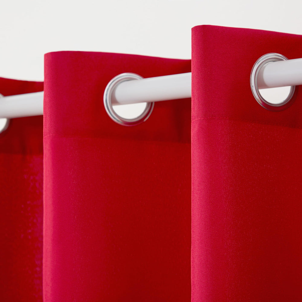 TOWN & COUNTRY BASICS stainless-steel grommet top close-up for smooth rod sliding