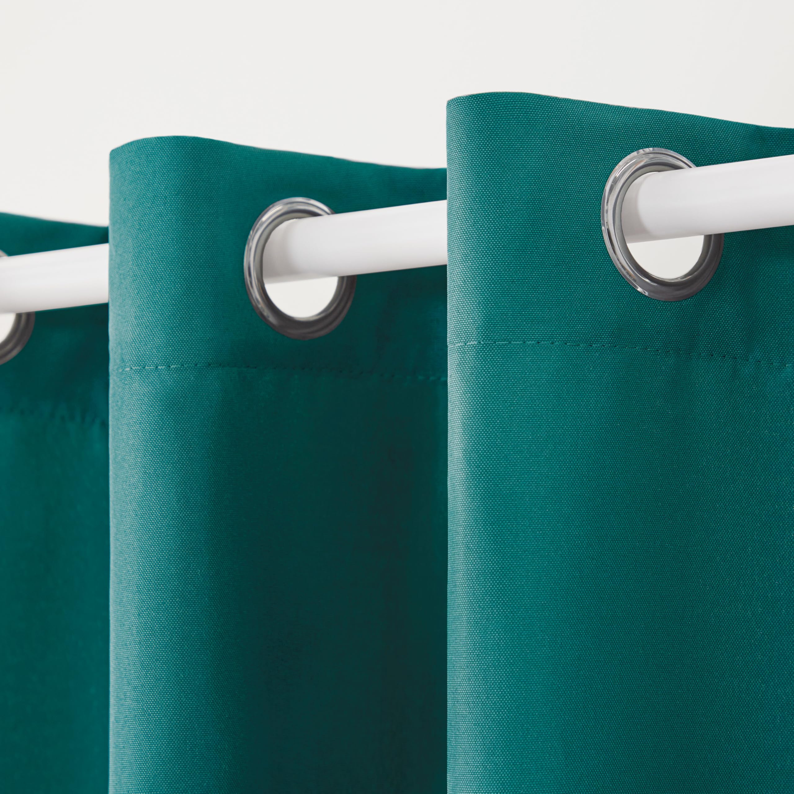 TOWN & COUNTRY BASICS close-up of textured polyester fabric highlighting durable weave