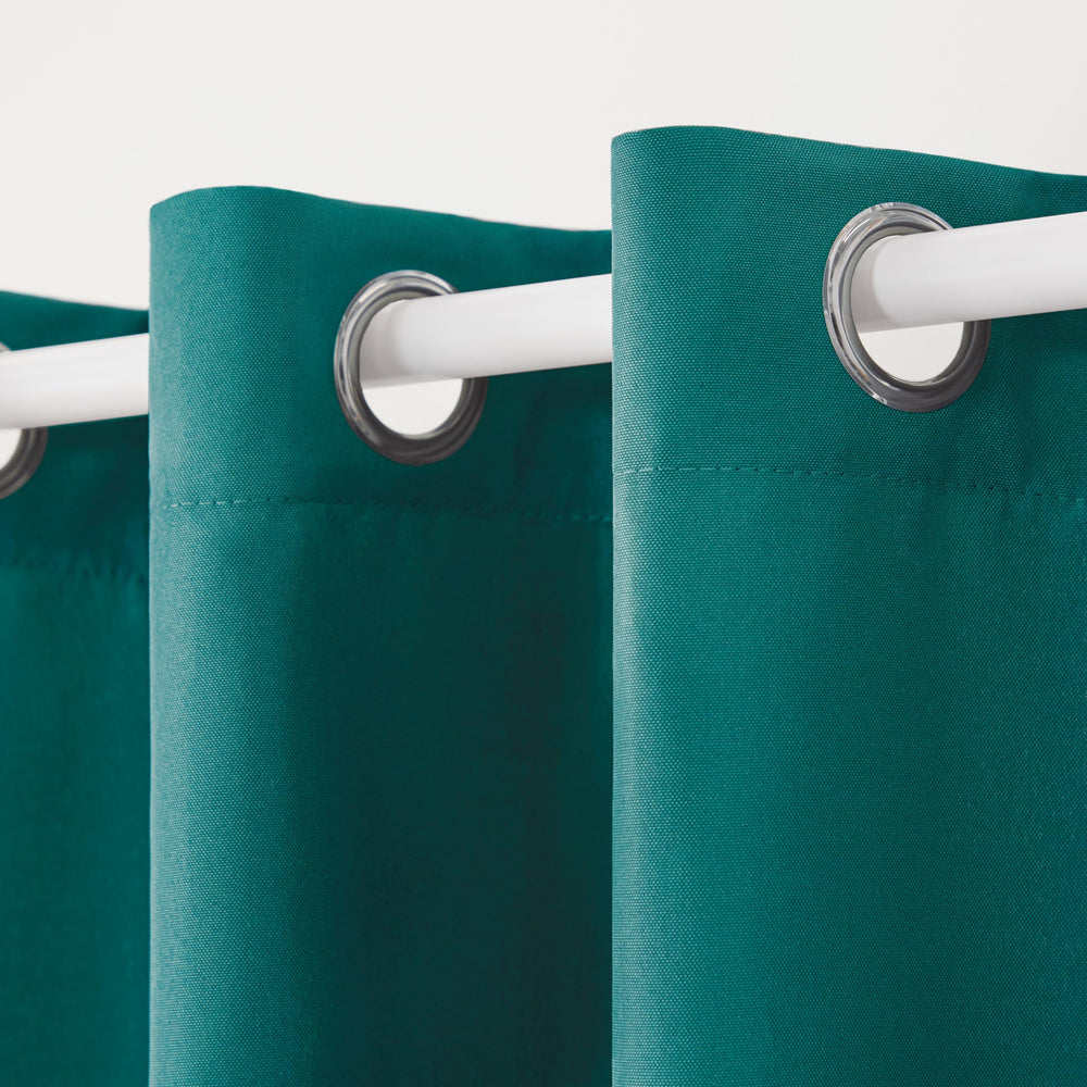 TOWN & COUNTRY BASICS close-up of textured polyester fabric highlighting durable weave