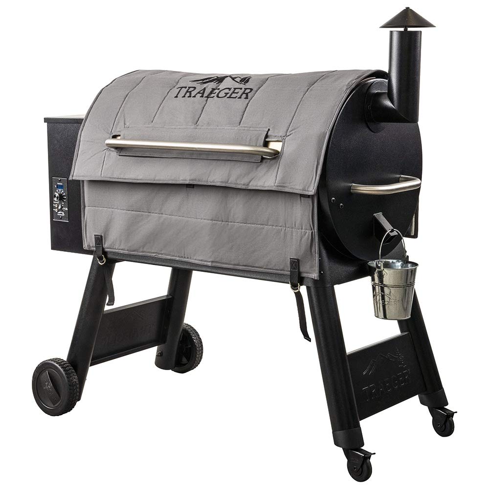 Traeger Pro 34 front view with insulation blanket showing winter protection and efficiency