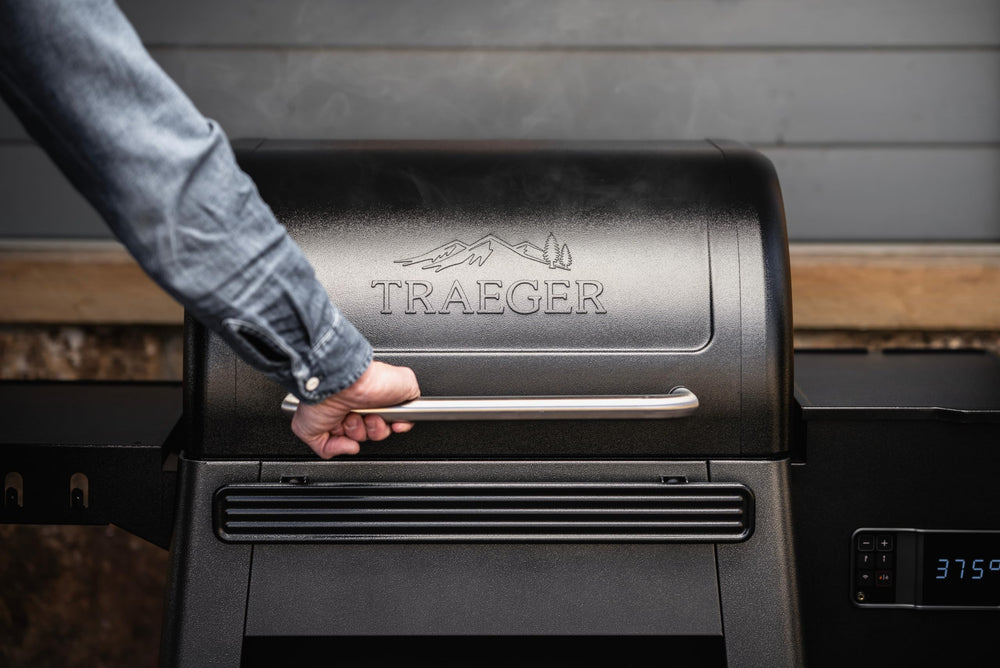 Traeger Westwood pellet hopper showing 18 lb capacity for longer uninterrupted cooks